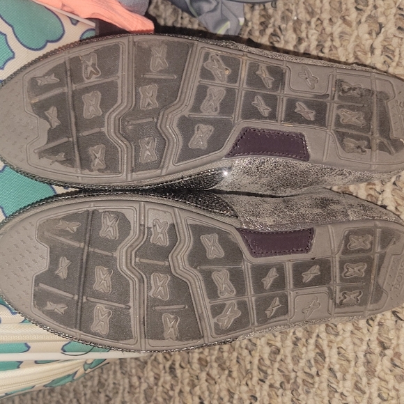 Bob's by Skechers - Picture 3 of 3